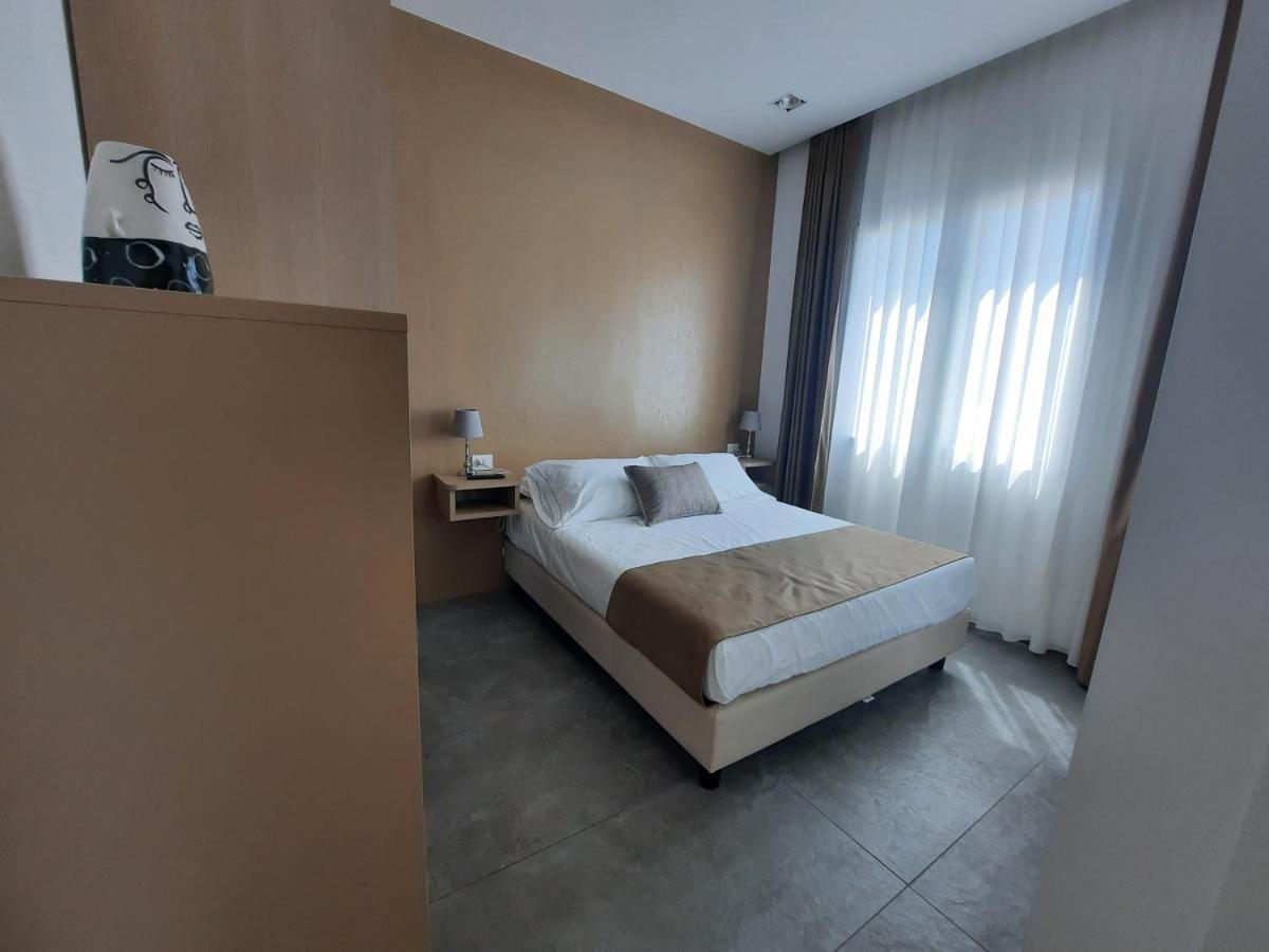 Bed&breakfast Villa Tota Catanzaro Exteriör bild
