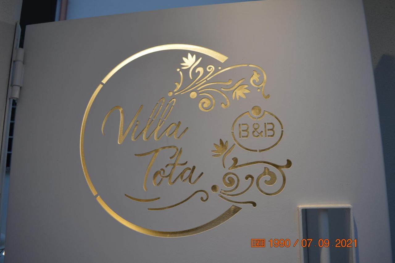 Bed&breakfast Villa Tota Catanzaro Exteriör bild